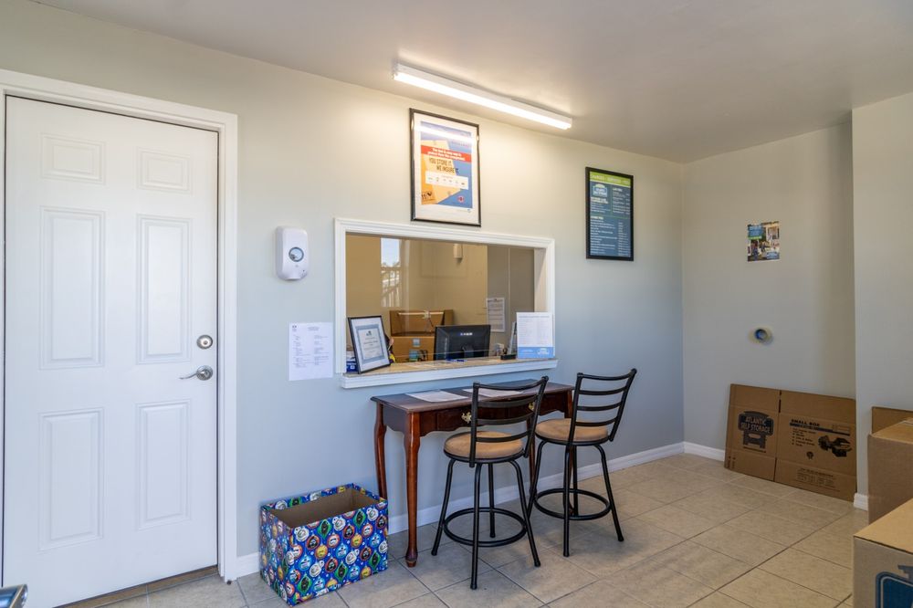 ATLANTIC SELF STORAGE Updated June 2024 13 Photos 8204 Normandy