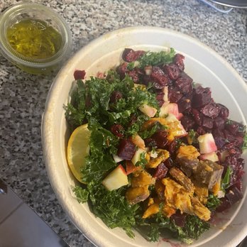 CHOPT CREATIVE SALAD CO. - Updated December 2025 - 48 Photos & 121 ...