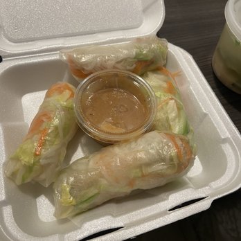 Rice Asian Grill & Sushi Bar - 4 Fresh Summer Roll - Asian Fusion Near Me - Mobile, Alabama