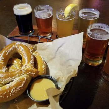 Barrio Brewing - Beer samples and Beer Sponges - Breweries Near Me - Tucson, Arizona
