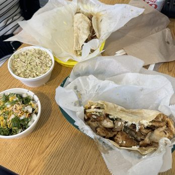 Lee Be Fish - Tuna taco, shrimp taco, beans and rice. - Seafood Near Me - Marco Island, Florida Lee Be Fish - Tuna taco, shrimp taco, beans and rice. - Seafood Near Me - Marco Island, Florida