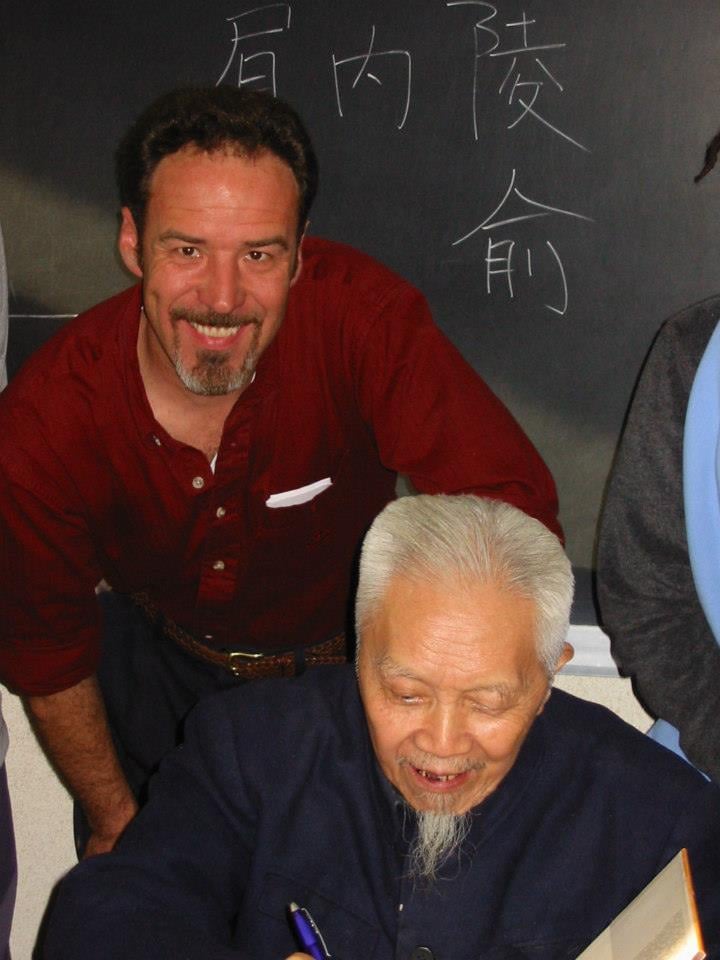 Natural Healthcare Center Logo