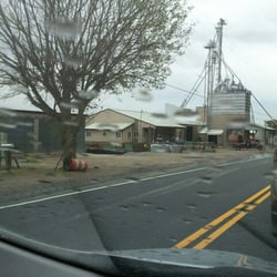 Yauger Farm Supply