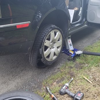 Discount Tire - Tires Near Me - Bellevue, Washington Discount Tire - Tires Near Me - Bellevue, Washington