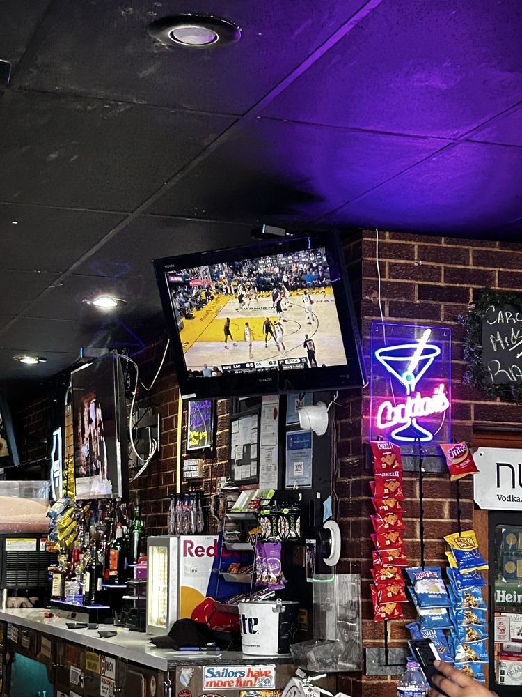 Frank's Lounge Logo