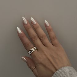 Uptown Nails - Shellac with chrome!