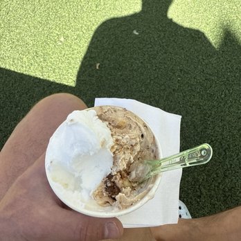 Frost Gelato - Impressive. I traveled to New Mexico for the weekend. It's hot, and I wanted something fun, so I found this gem. Go in and try it. - Desserts Near Me - Albuquerque, New Mexico