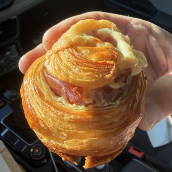 Glutonia - Prosciutto and Gruyère savory roll. Amazeballs!!! - Bakeries Near Me - Boise, Idaho