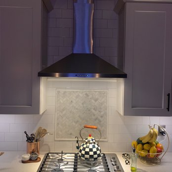 Cross Tile and flooring - a tea kettle on a stove - Flooring Near Me - East Norriton, Pennsylvania Cross Tile and flooring - a tea kettle on a stove - Flooring Near Me - East Norriton, Pennsylvania