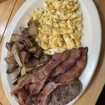 Farmer’s Table - Coffee & Tea Near Me - Mathias, West Virginia