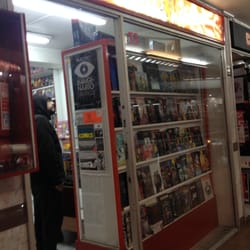 Shazam! Cómics - La segunda tienda Shazam! en Portal Lyon. Mucho Vérigo, Astiberri y europeo.