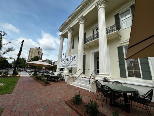 Trilogy Hotel Montgomery, Autograph Collection by null