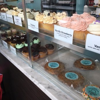 Grace & Shelly's Cupcakes - Cupcakes Near Me - Naples, Florida