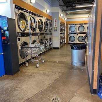 Laundry Lounge - Dryers - Laundromat Near Me - Colorado Springs, Colorado