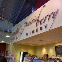 Prairie Berry Winery - Inside prairie berry
