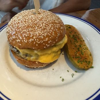 Hudson House - Cheeseburger - Seafood Near Me - Addison, Texas Hudson House - Cheeseburger - Seafood Near Me - Addison, Texas