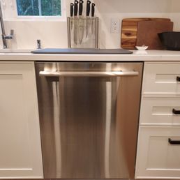 Thermador Sapphire Glow dishwasher