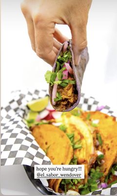 El Sabor De Todo Un Poco