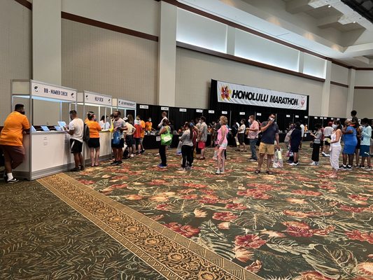 Hawaii Convention Center by null