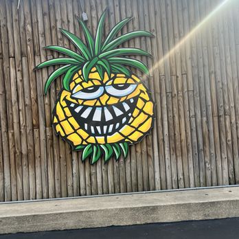 Pineapple Willy's - Seafood Near Me - Panama City Beach, Florida Pineapple Willy's - Seafood Near Me - Panama City Beach, Florida