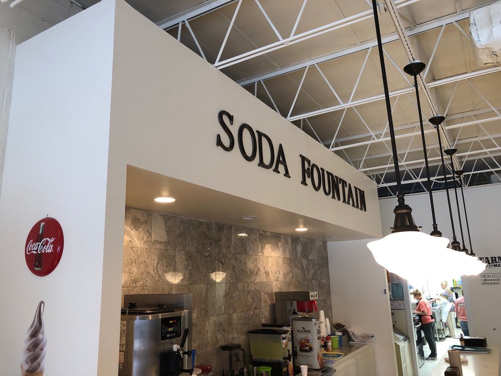 COURTHOUSE DRUGS MERCANTILE & CAFE 206 E Front Ave, Chatom, Alabama