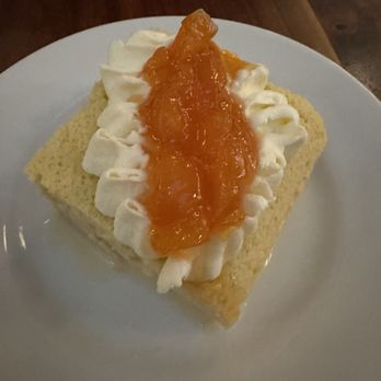 Au Courant - Tres leche cake - Modern European Near Me - Omaha, Nebraska