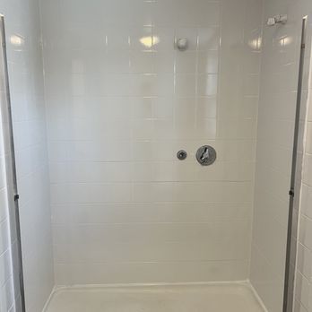 One Way Refinishing - Shower - Refinishing Services Near Me - Lowell, Massachusetts One Way Refinishing - Shower - Refinishing Services Near Me - Lowell, Massachusetts