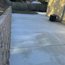 Adan Concrete Landscaping & Maintenance