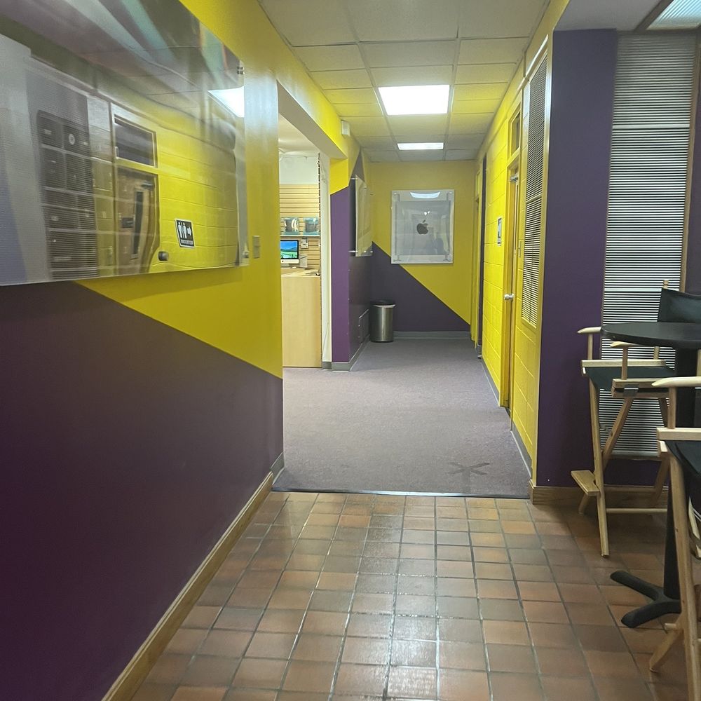 Entry into building Entry into building