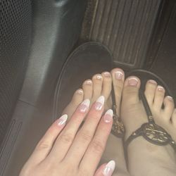 Expo Nails - Nails