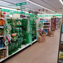 Dollar Tree - Seasonal displays