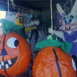 Piñatas Don Ricardo - Diseños de un pedido