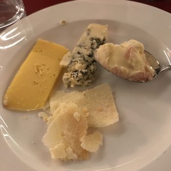 Bordewijk - Cheese - Restaurants Near Me - Amsterdam, New Hampshire