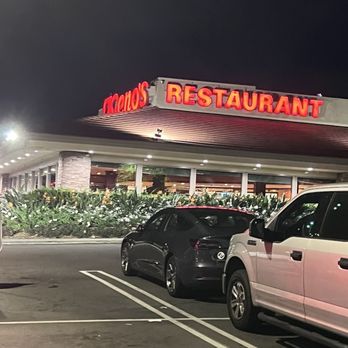 Keno's Restaurant - American Near Me - Anaheim, California