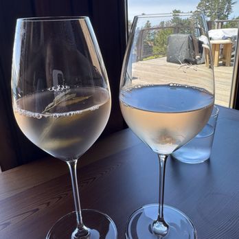 Harbor House Inn - Garden mocktails - Bed & Breakfast Near Me - Elk, California