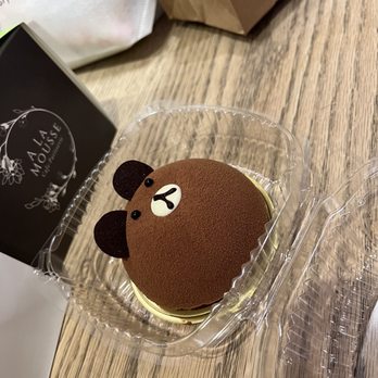 A La Mousse - Brown Bear - Desserts Near Me - Philadelphia, Pennsylvania A La Mousse - Brown Bear - Desserts Near Me - Philadelphia, Pennsylvania