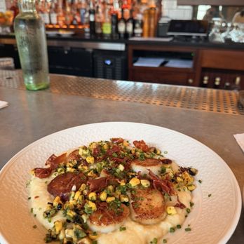 Gin Gin's - Scallops - Cocktail Bars Near Me - Grand Rapids, Michigan