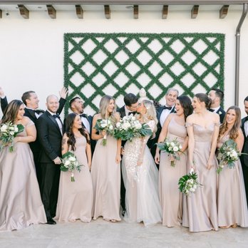 Hacienda de las Palmas - Beautiful trellis in the front of the house made a great backdrop for photos - Venues & Event Spaces Near Me Hacienda de las Palmas - Beautiful trellis in the front of the house made a great backdrop for photos - Venues & Event Spaces Near Me