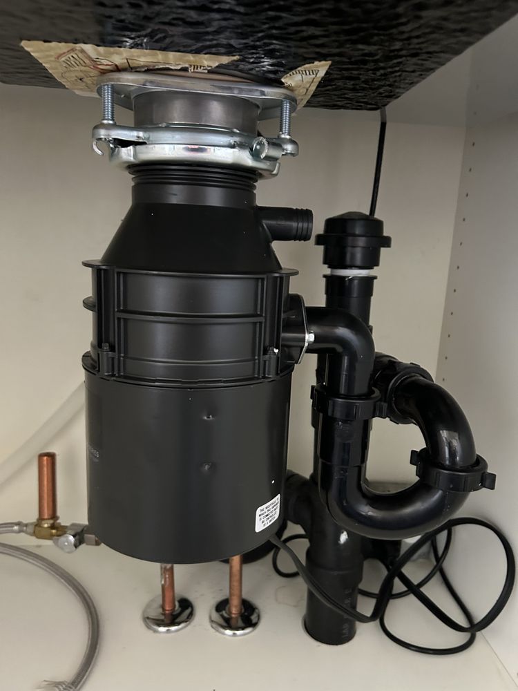 Slide of AV Handy Tech Repair