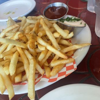 Found Oyster - Fries - Seafood Near Me - Los Angeles, California