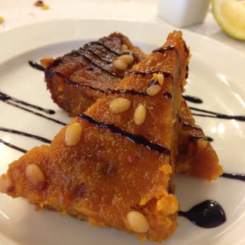 La Genuina - Dessert is served! Arnadi (de nuestros origenes arabes: calabaza asada, boniato y almendras). - Mediterranean Near Me - Valencia, V