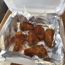 The Pizza Shop - 6 piece wings
