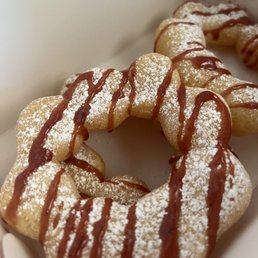 Funnel Cake Mochi Donut Funnel Cake Mochi Donut