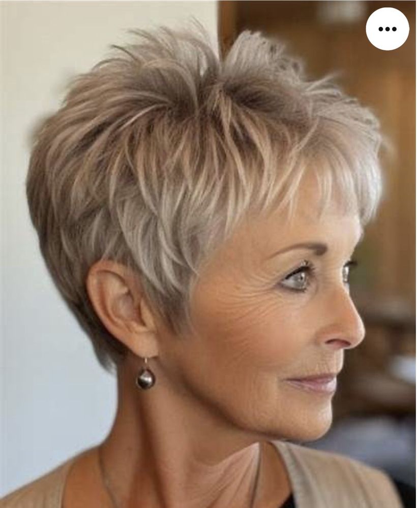 Great Clips Logo