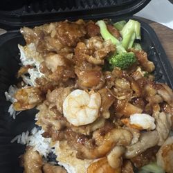 Sakura Hibachi - Hibachi Steak and Shrimp