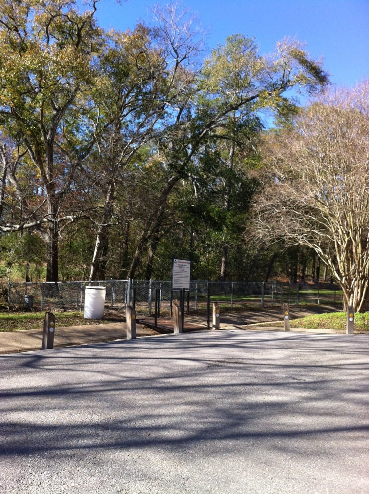 PINEVIEW DOG PARK 2335 23rd St, Huntsville, TX Yelp