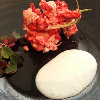 Alinea - Strawberry dessert - New American Near Me - Chicago, Illinois