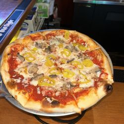 The Slice - Pizza w/ banana peppers and mushrooms