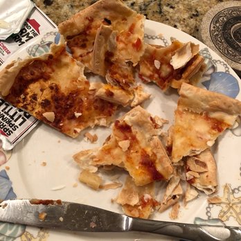 Pizza Hut - So much dried out crust left - Pizza Near Me - Ellenton, Florida
