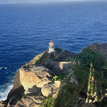 Diamond Head Lookout - Parks Near Me - Honolulu, Hawaii